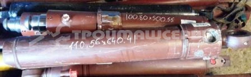 Гидроцилиндр подъема рабочего органа ЦГ-110.56х640.41