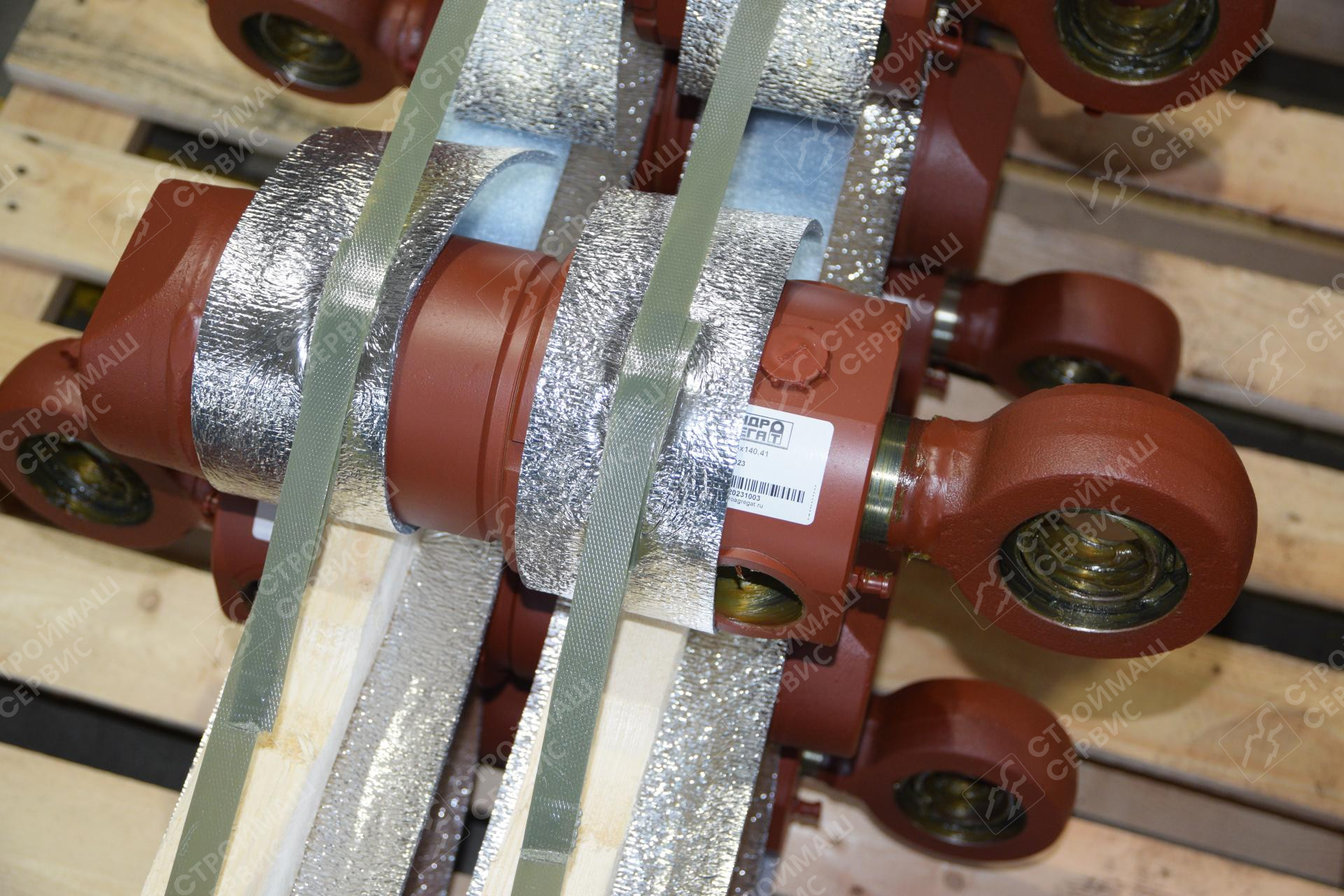 Гидроцилиндр поворота ЦГ-110.56х140.41 (13.0920.000 / ТО-49.12.00.900) Гидроцилиндр поворота ЦГ-110.56х140.41 (13.0920.000 / ТО-49.12.00.900)