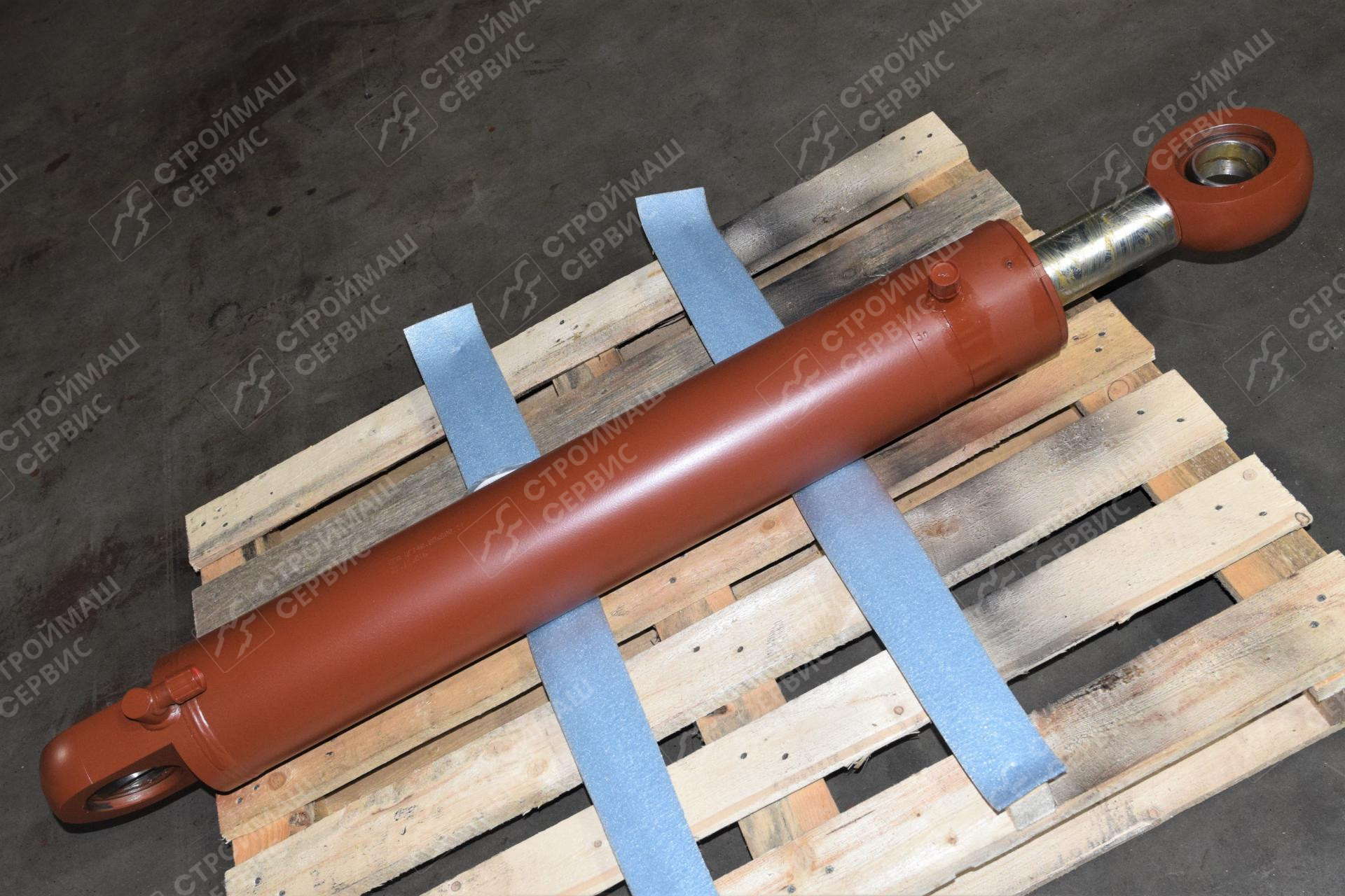 Гидроцилиндр стрелы ПК-4 ЦГ-140.80х800.11 Гидроцилиндр стрелы ПК-4 ЦГ-140.80х800.11