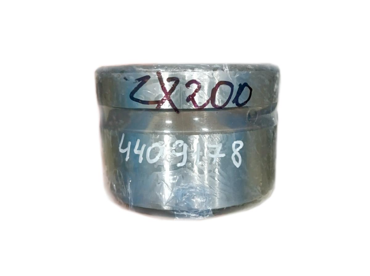Втулка ZX200 4409178 Втулка ZX200 4409178